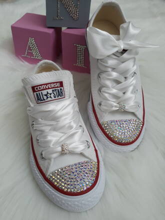 Biele converse klasik, AB crystal